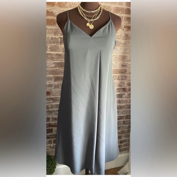 Uni Glo DRAPE CAMI DRESS in Dark Gray Women's Size Large - Picture 1 of 7